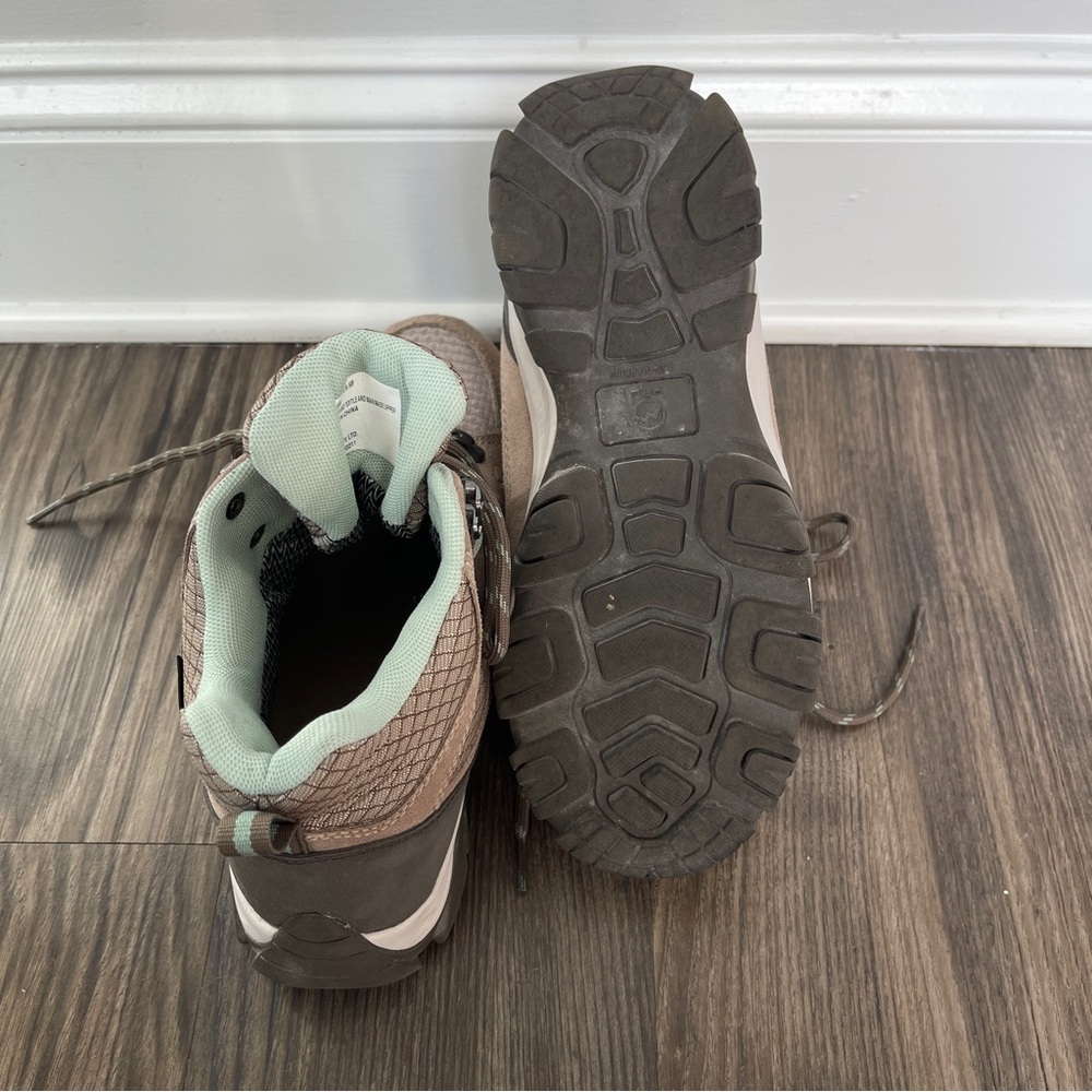 Magellan Outdoors Women's Pro Explore Mid Trek Hiker shoes - Picture 6 of 6